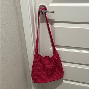 Elegant Pink Crochet Shoulder Bag